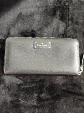 Kate Spade New York Wellesley Neda Zip Around Wallet - Black & Gold